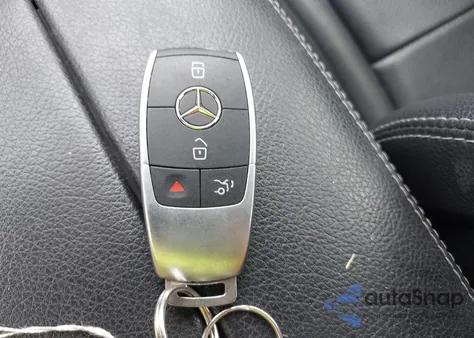 2019 Mercedes-Benz C 300 from USA, damaged, VIN 55SWF8DB2KU316568